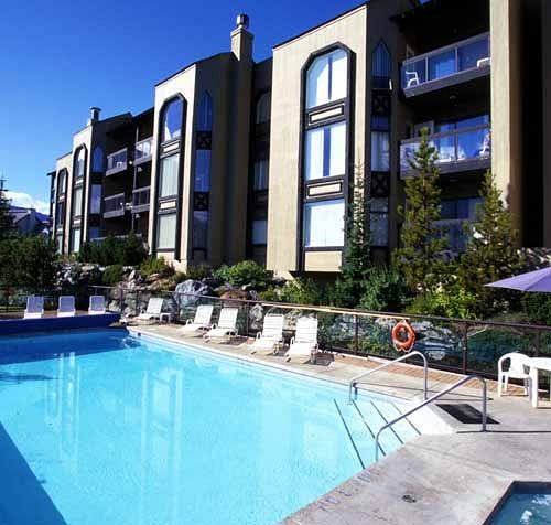 Hotel Village Gate House | Whistler | British Columbia | Canada 13