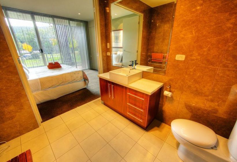 Motel Centenary Peaks Townhouses | Bright | Victoria | Australia 6