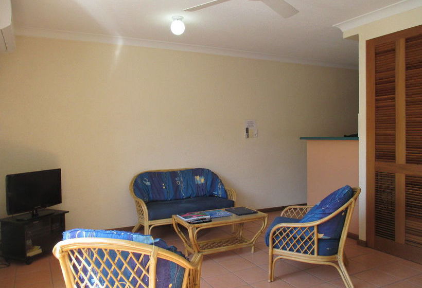 Royal Palm Villas | Cairns | Queensland | Australia 16