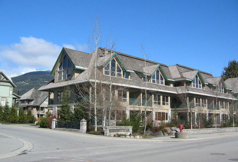 Twin Peaks Hotel Whistler | Whistler | British Columbia | Canada 11
