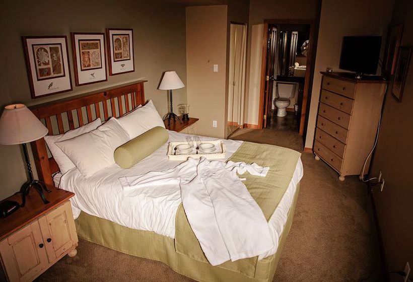 Twin Peaks Hotel Whistler | Whistler | British Columbia | Canada 4