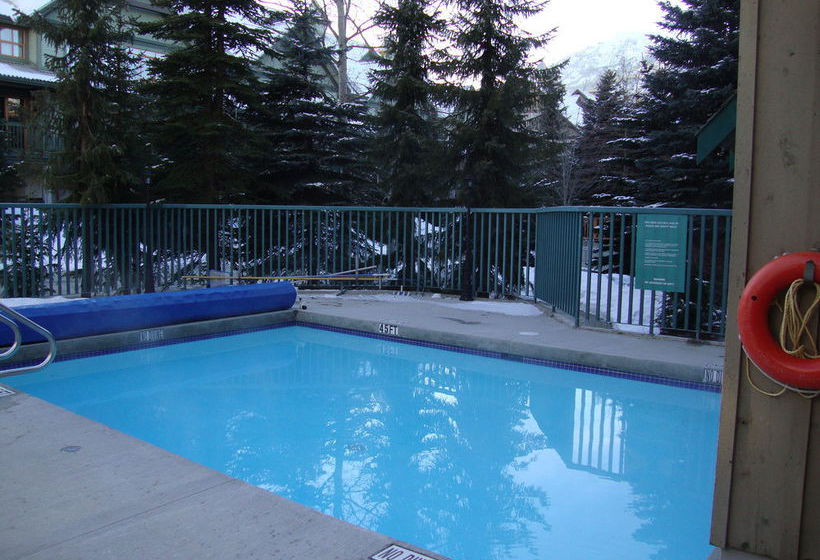 Twin Peaks Hotel Whistler | Whistler | British Columbia | Canada 9