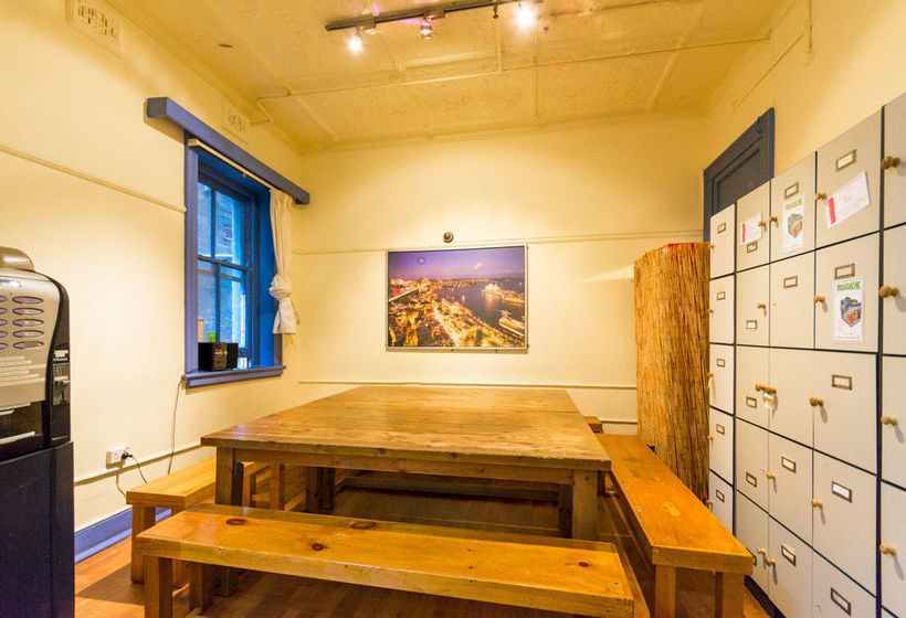 Hostel Bondi Backpackers | Bondi Beach | New South Wales | Australia 1