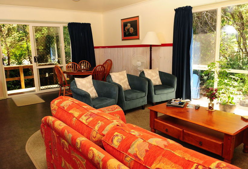 The Crays Accommodation | Strahan | Tasmania | Australia 4