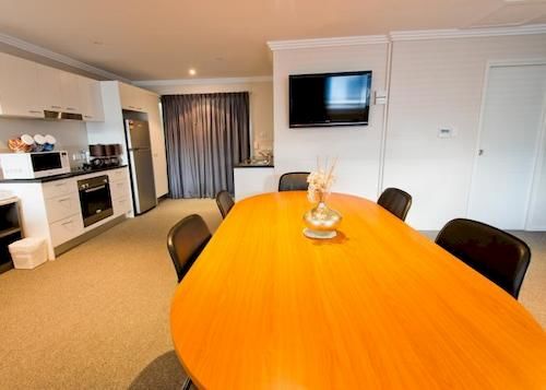 Southern Cross Motel & Serviced Apartments | Kangaroo Point | Queensland | Australia 4