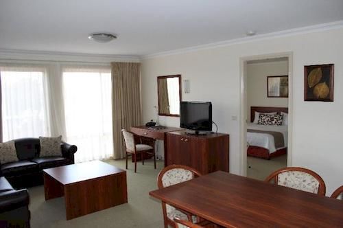 Charlotte Apartments | Bathurst | New South Wales | Australia 1