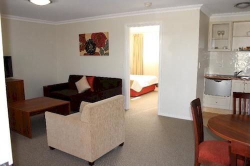 Charlotte Apartments | Bathurst | New South Wales | Australia 8