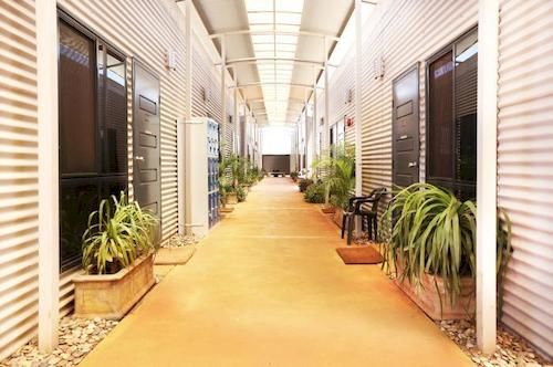 Hotel Mia Mia | Newman | Western Australia | Australia 13