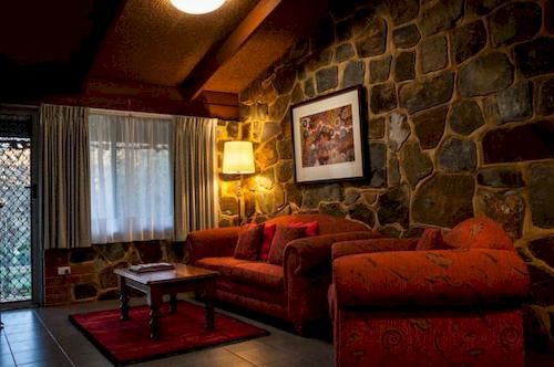 Bright Mystic Valley Holiday Units