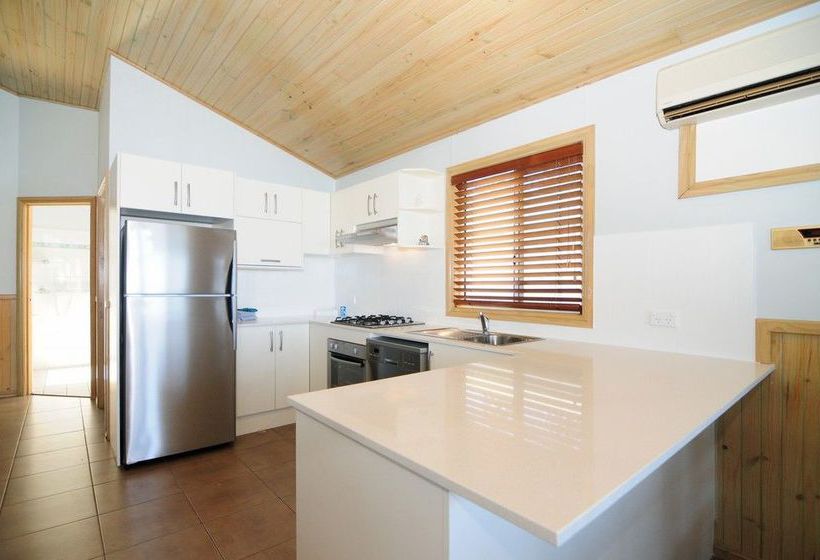 Hotel Surf Beach Holiday Park | Kiama | New South Wales | Australia 2