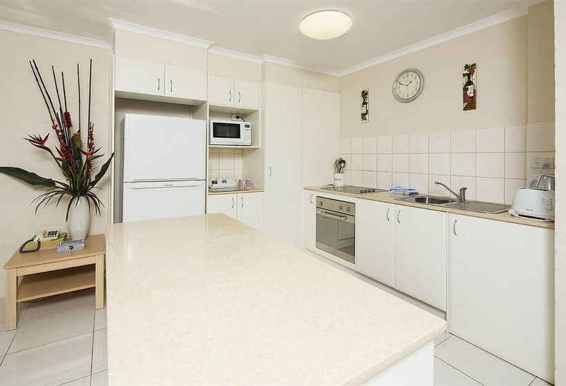 Burleigh Palms Holiday Apartments | Burleigh Heads | Queensland | Australia 5