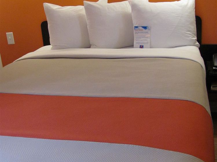 Motel 6 Airdrie | Airdrie | Alberta | Canada 10