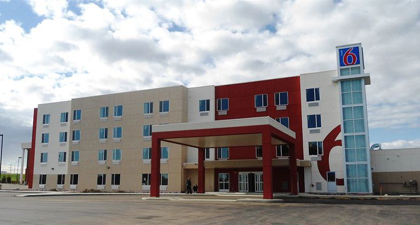 Motel 6 Airdrie | Airdrie | Alberta | Canada 2