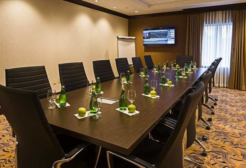 Hotel Hampton Inn By Hilton Ottawa Airport | Ottawa | Ontario | Canada 4