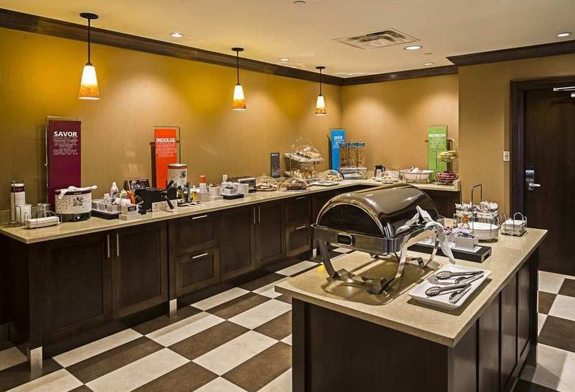 Hotel Hampton Inn By Hilton Ottawa Airport | Ottawa | Ontario | Canada 6