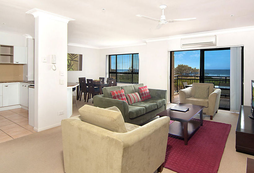 The Sands At Yamba | Yambayamba | New South Wales | Australia 7