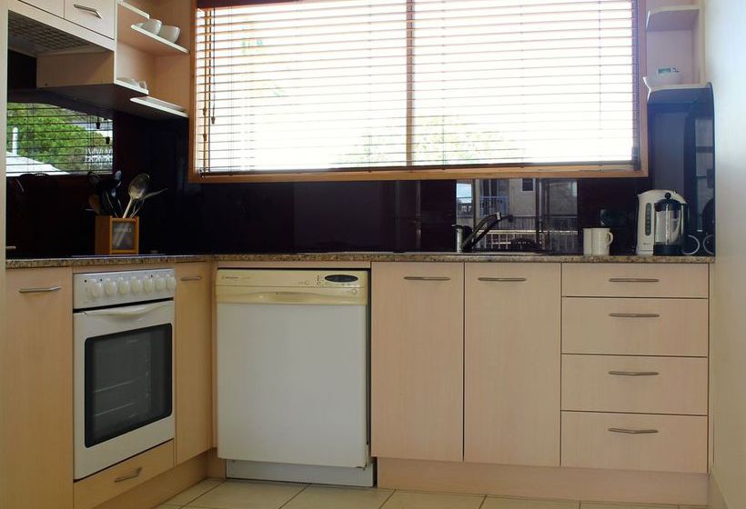 Surf Dance | Coolum Beach | Queensland | Australia 10