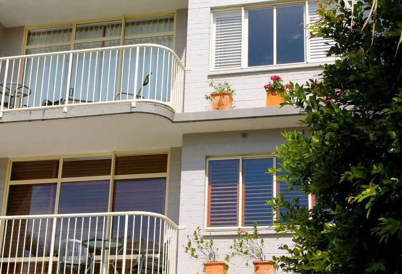 Surf Dance | Coolum Beach | Queensland | Australia 4
