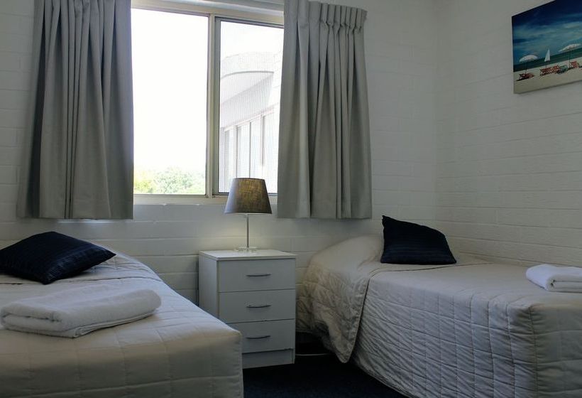 Surf Dance | Coolum Beach | Queensland | Australia 5