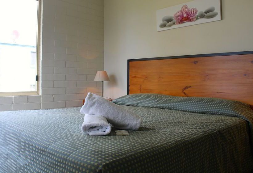 Surf Dance | Coolum Beach | Queensland | Australia 7