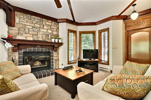 Hotel Tremblant Sunstar Condominiums | Mont Tremblant | Quebec | Canada 15