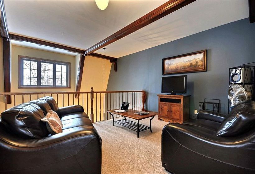 Hotel Tremblant Sunstar Condominiums | Mont Tremblant | Quebec | Canada 5