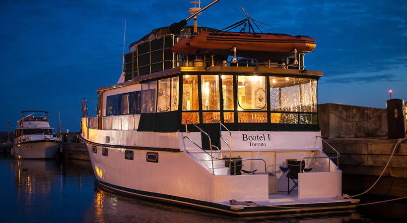 Bed and Breakfast Making Waves Boatel | Toronto | Ontario | Canada 13