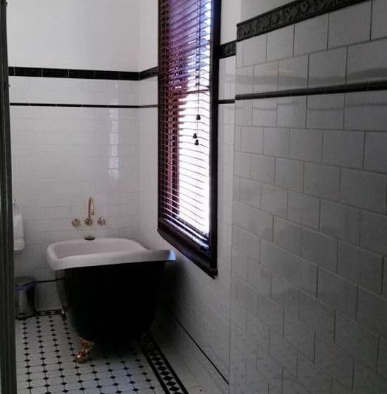 Pension Petersons Armidale Winery And Guesthouse | Armidale | New South Wales | Australia 15