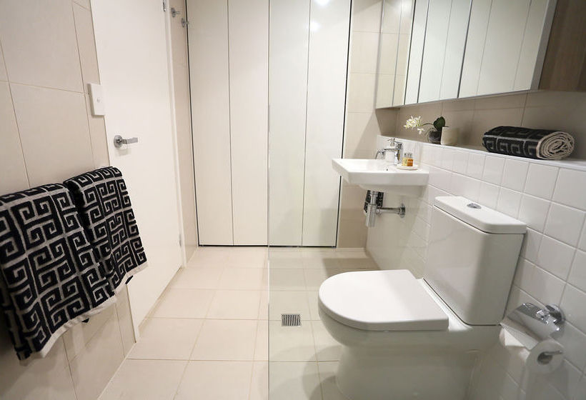 Alex Perry | Fortitude Valley | Queensland | Australia 10