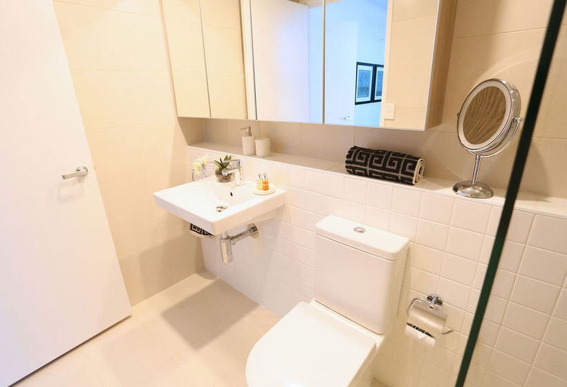 Alex Perry | Fortitude Valley | Queensland | Australia 11