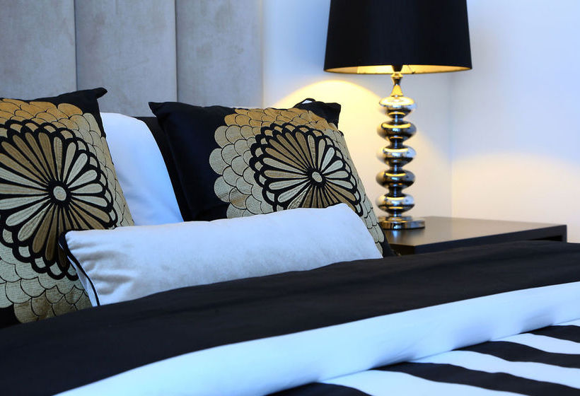 Alex Perry | Fortitude Valley | Queensland | Australia 9