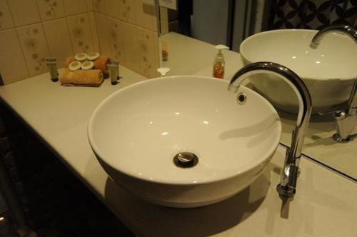 Farnham Court Motel And Restaurant | Morwell | Victoria | Australia 5