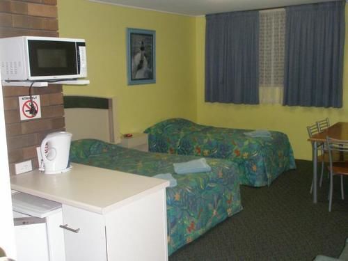 Motel Town Lodge Motor Inn | Coffs Harbour | New South Wales | Australia 2