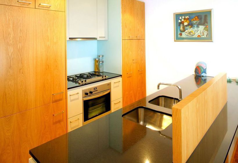 Docklands Serviced Apartments At Newquay | Docklands | Victoria | Australia 2