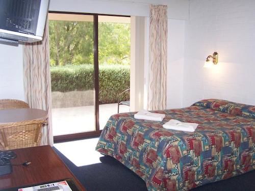 Gloucester Motel and Restaurant | Pemberton | Western Australia | Australia 2