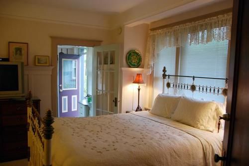 Bed and Breakfast Trutch Manor | Victoria | British Columbia | Canada 6