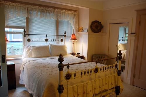 Bed and Breakfast Trutch Manor | Victoria | British Columbia | Canada 8