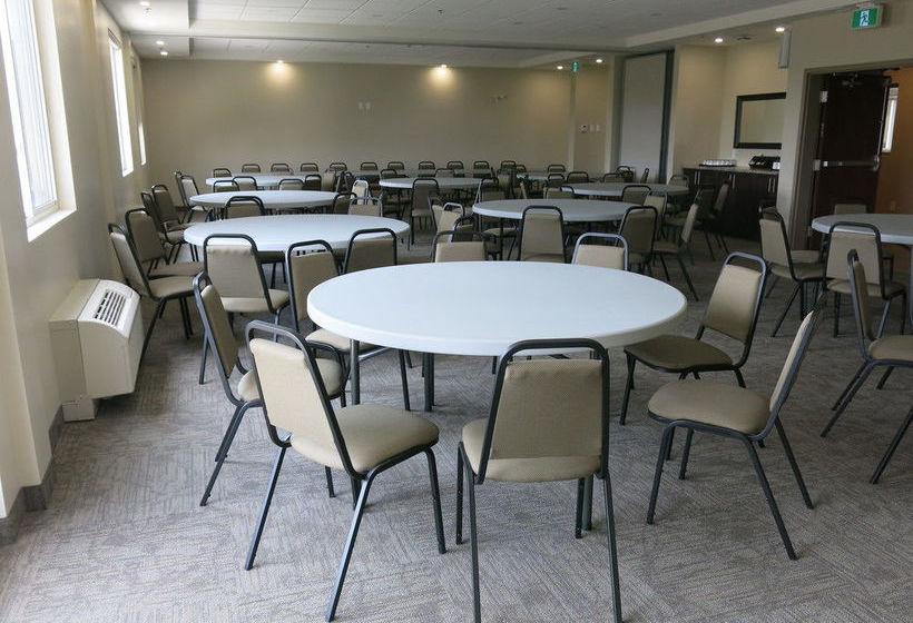 Hotel Days Inn & Suites Lindsay | Lindsay | Ontario | Canada 8