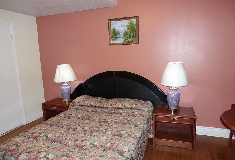 Motel Pierre | Montreal | Quebec | Canada 4