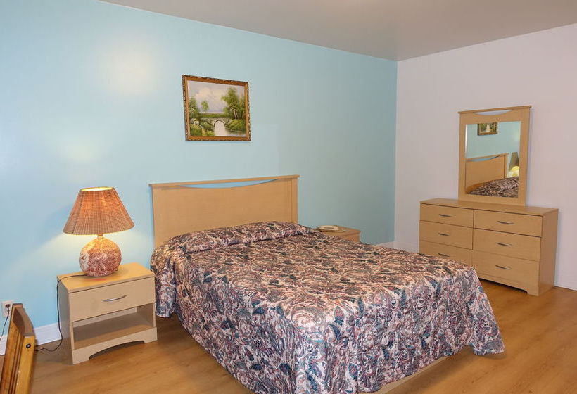 Motel Pierre | Montreal | Quebec | Canada 6