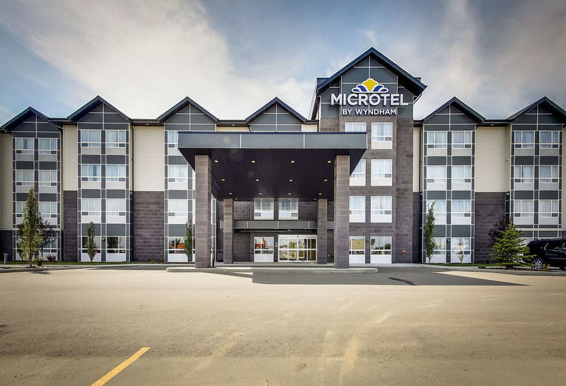 Microtel Inn & Suites By Wyndham Red Deer | Red Deer | Alberta | Canada 16