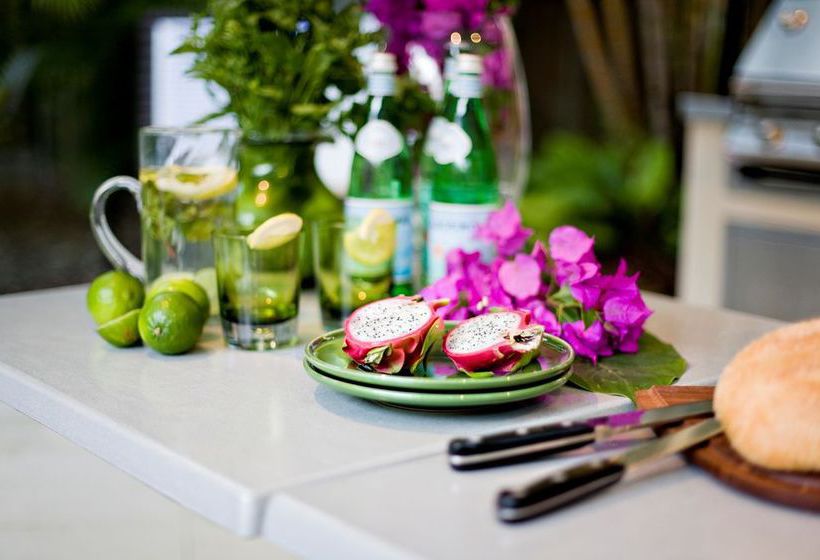 Noosa Tropicana | Noosaville | Queensland | Australia 4