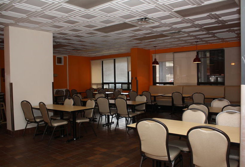 Hostel Neill-wycik Backpackers | Toronto | Ontario | Canada 5