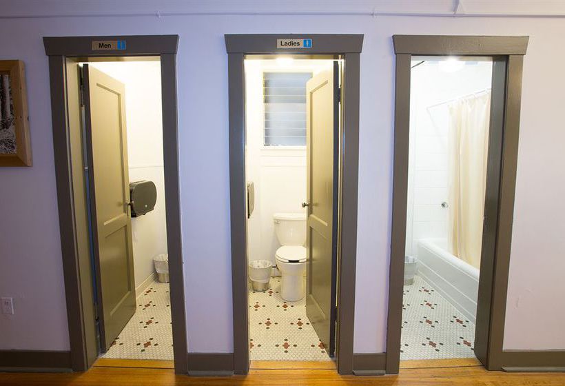 Hotel The Buchan | Vancouver | British Columbia | Canada 16