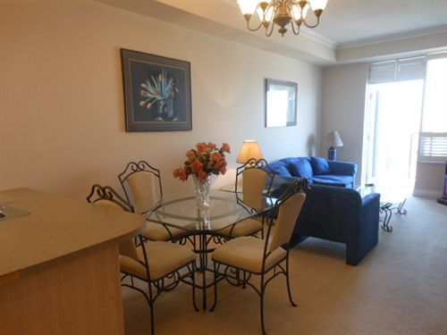 Hotel Park Suites Mississauga - Skymark | Mississauga | Ontario | Canada 12