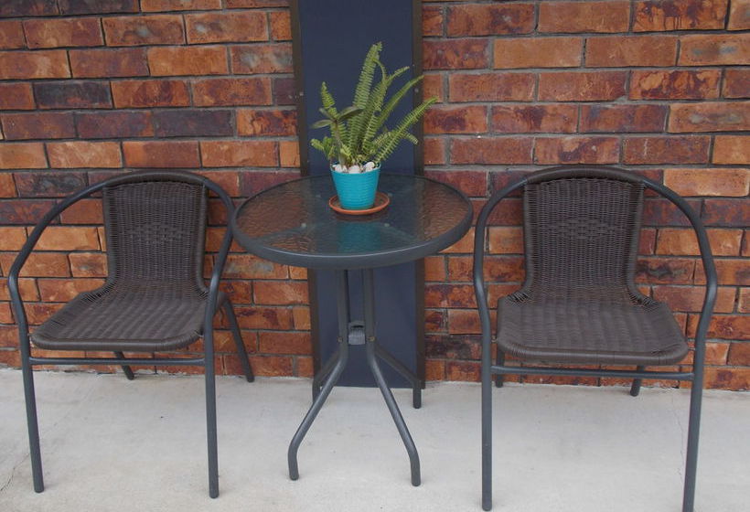 Wunpalm Motel & Holiday Cabins | Maroochydore | Queensland | Australia