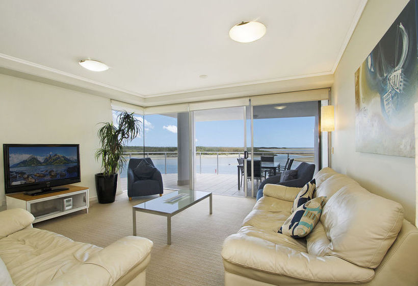 Waves Maroochy River | Maroochydore | Queensland | Australia 15