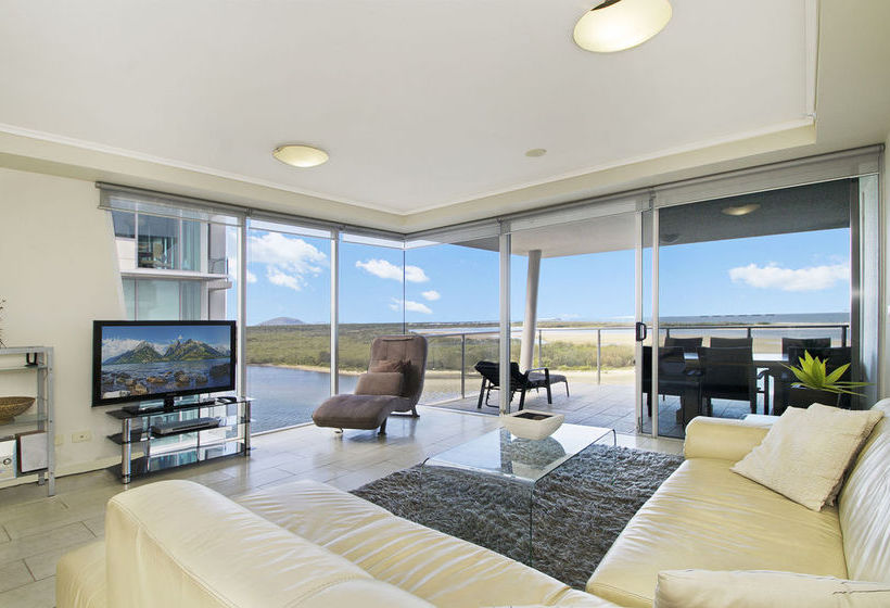 Waves Maroochy River | Maroochydore | Queensland | Australia 18