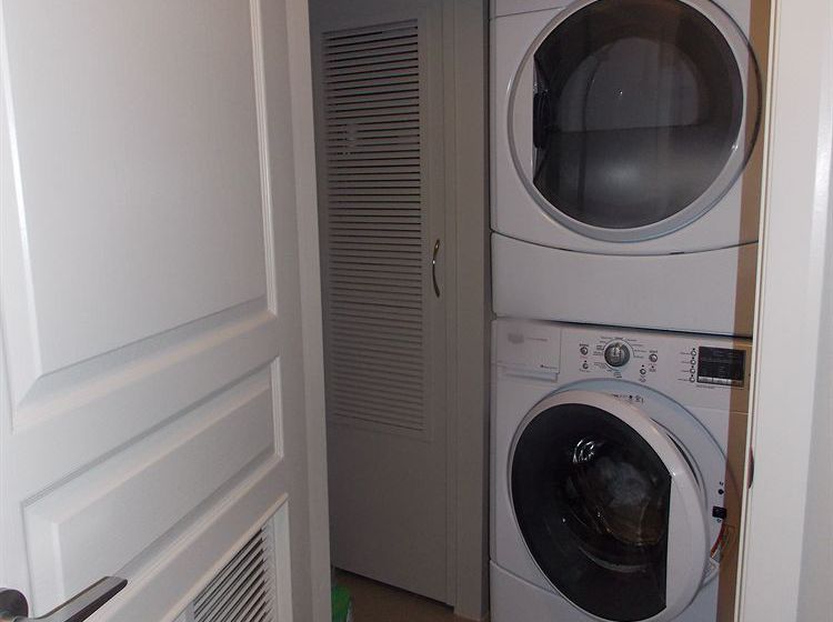 Hotel Fastlane Suites Alura | Calgary | Alberta | Canada 10