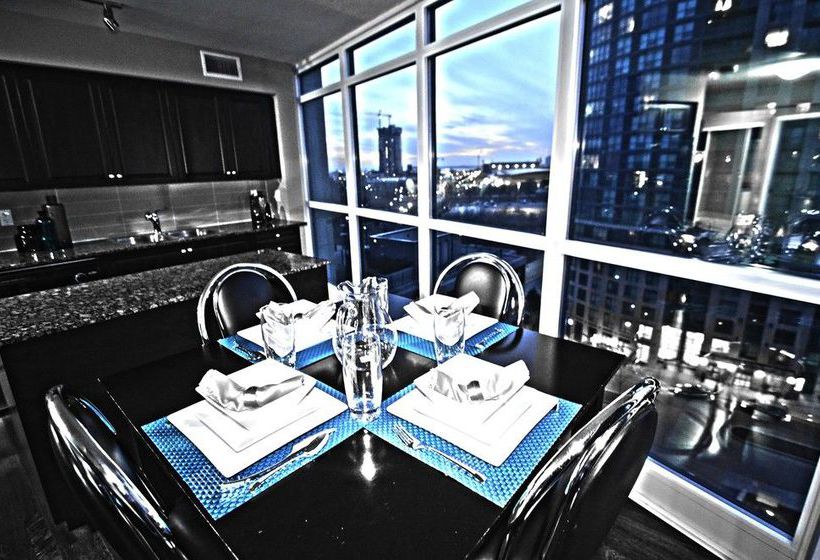 Toronto Escape - The Amber Suite | Toronto | Ontario | Canada 12